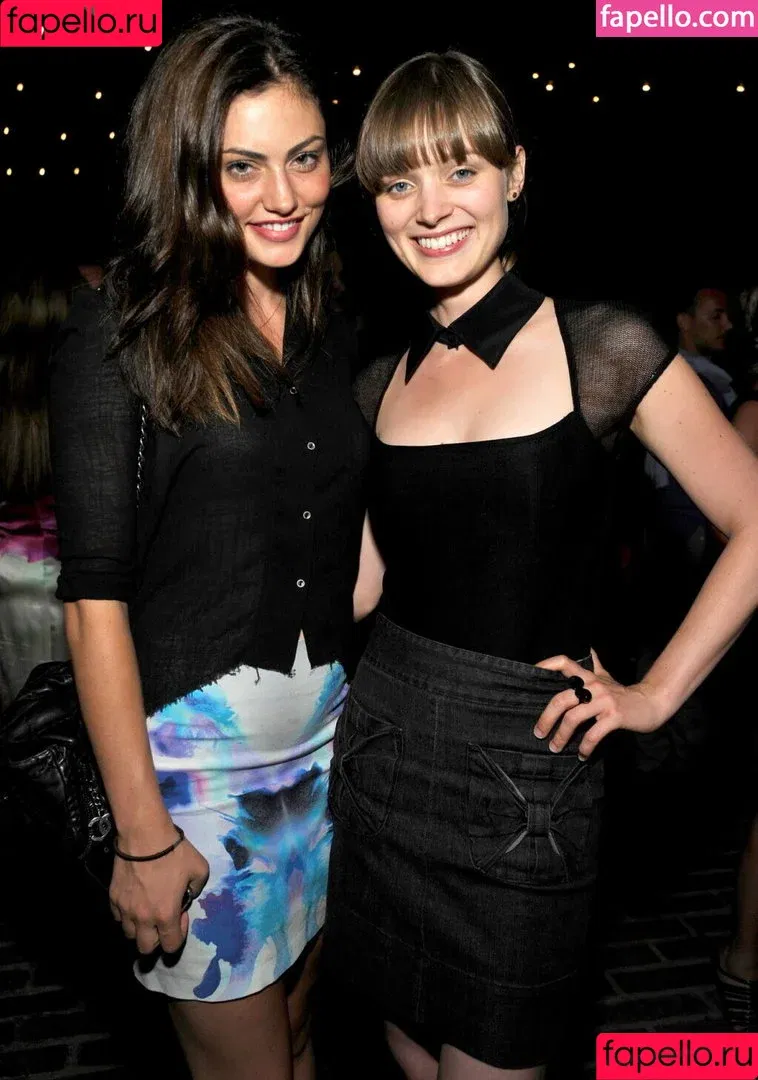 Phoebe Tonkin / phoebejtonkin Onlyfans Photo Gallery 