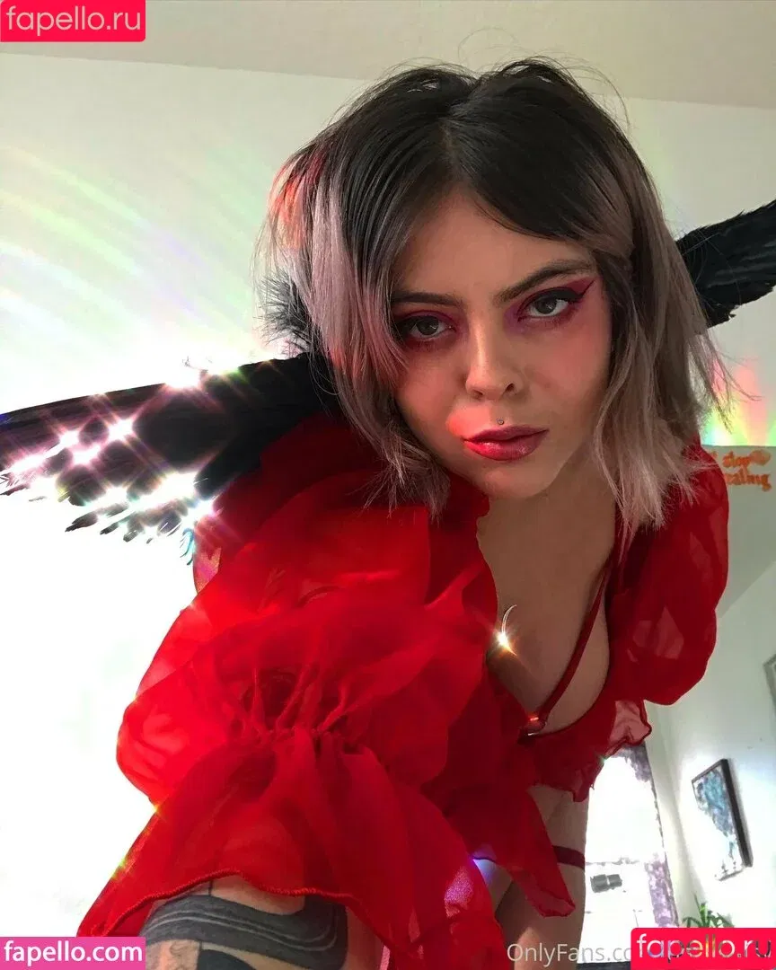 dailydaisy / dailydaisy.official Onlyfans Photo Gallery 