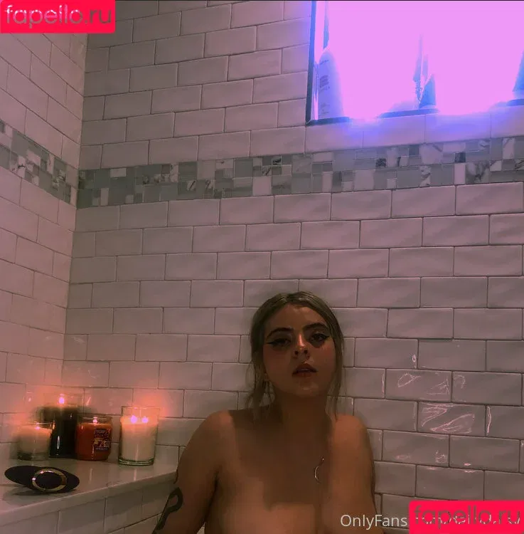 dailydaisy / dailydaisy.official Onlyfans Photo Gallery 