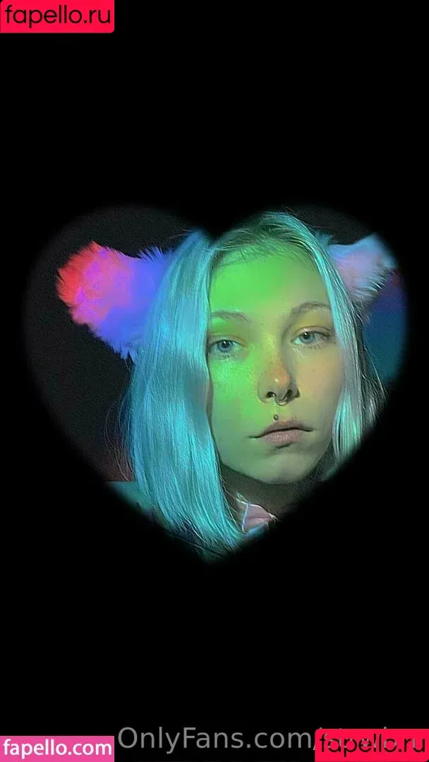 by.strwbrr / strwbrr Onlyfans Photo Gallery 