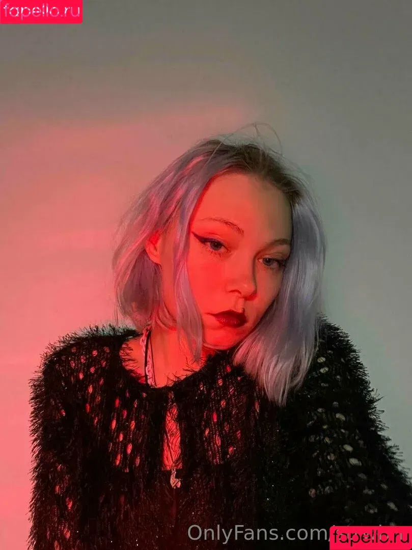 by.strwbrr / strwbrr Onlyfans Photo Gallery 