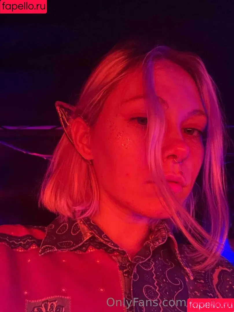 by.strwbrr / strwbrr Onlyfans Photo Gallery 