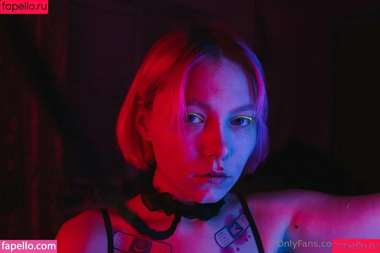 by.strwbrr / strwbrr Onlyfans Photo Gallery 