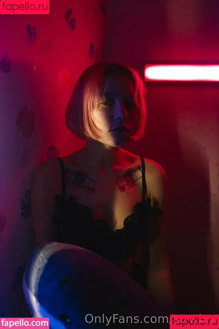 by.strwbrr / strwbrr Onlyfans Photo Gallery 