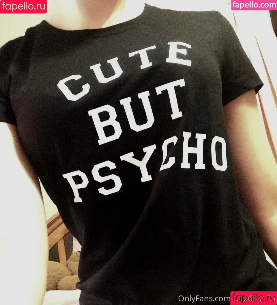 vaniascorpse / vaniljepus Onlyfans Photo Gallery 