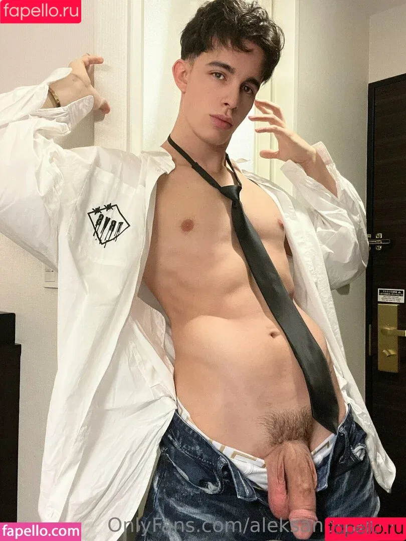 aleksander_ramm / aleksandrramm Onlyfans Photo Gallery 