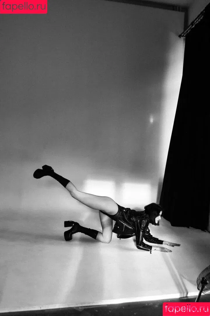 Anannke / Anna Anannke / anvnnke Onlyfans Photo Gallery 