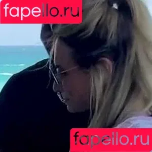 Mia Corleone / US Amateur Hotwife / mia_corleone / miacorleone Onlyfans Photo Gallery 