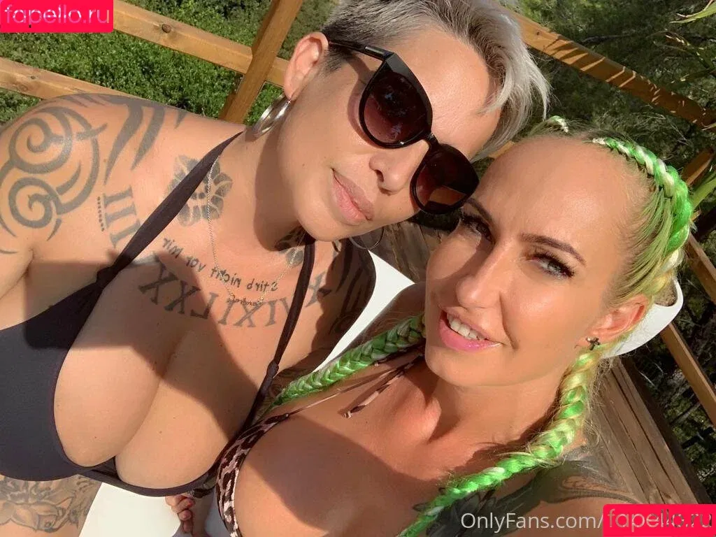 sophieevans / sophieevansofficial Onlyfans Photo Gallery 