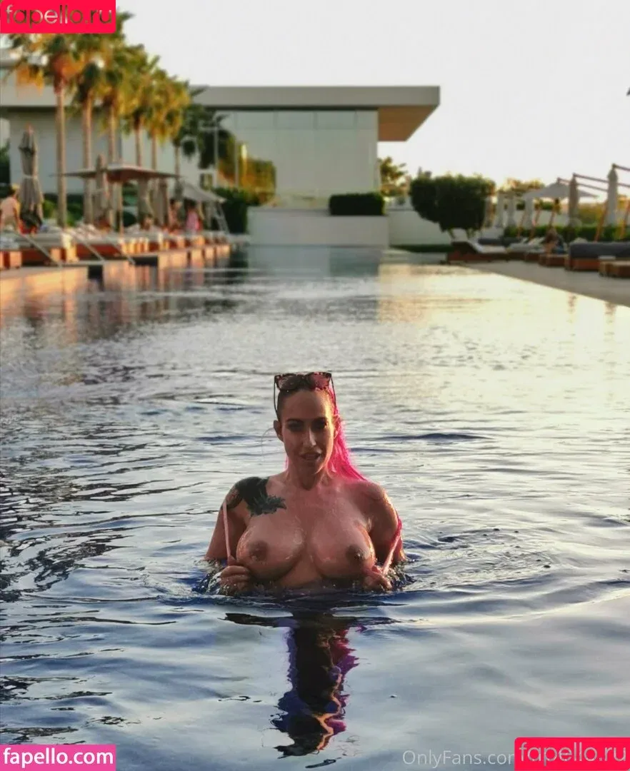 sophieevans / sophieevansofficial Onlyfans Photo Gallery 