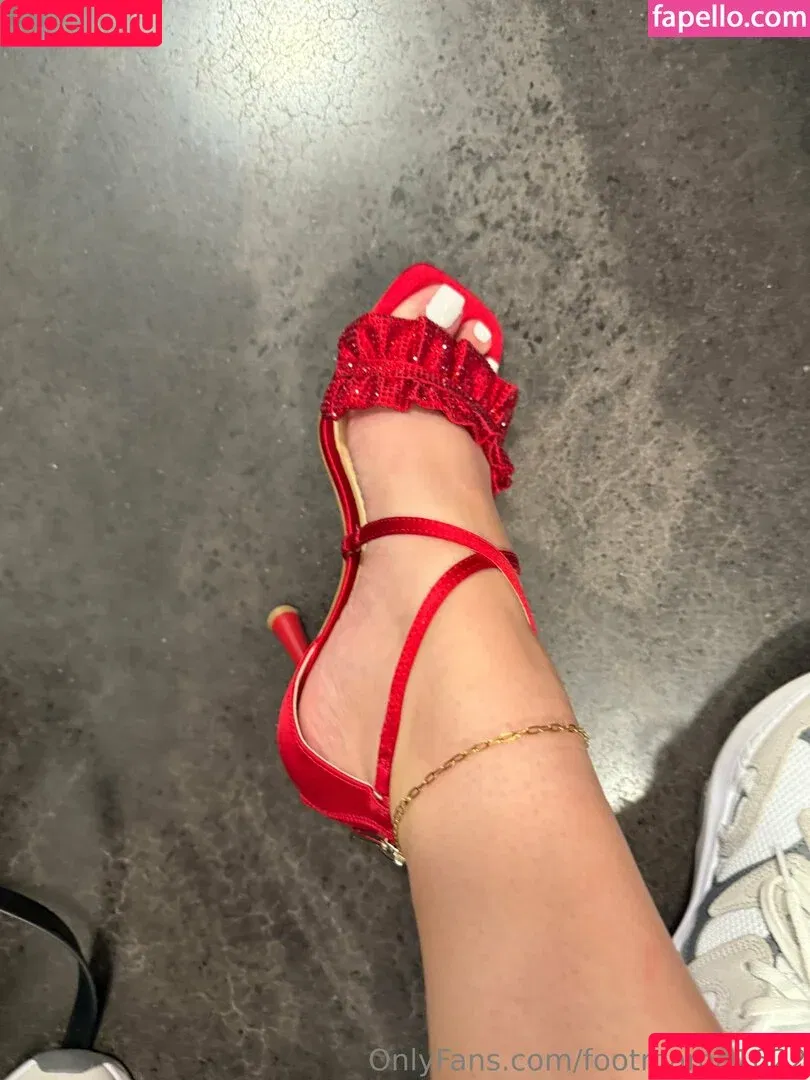 footmama1622 Onlyfans Photo Gallery 