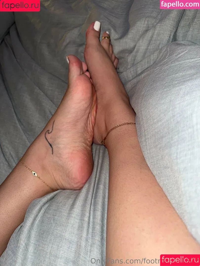 footmama1622 Onlyfans Photo Gallery 