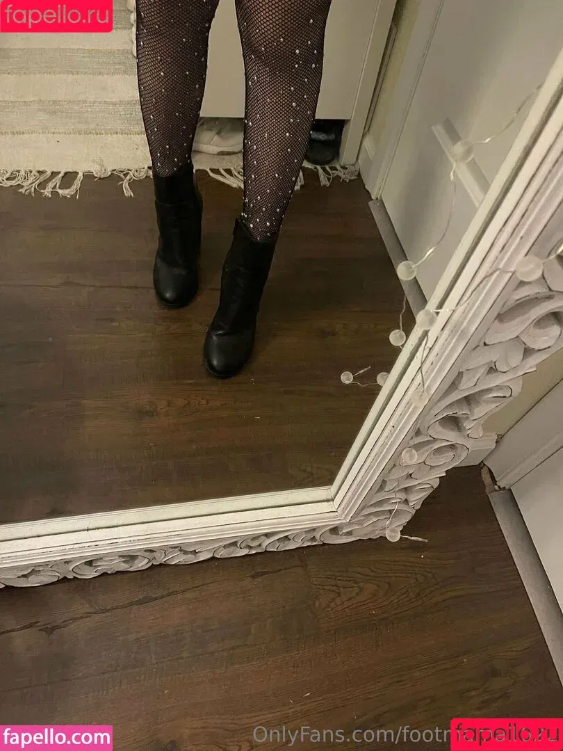 footmama1622 Onlyfans Photo Gallery 