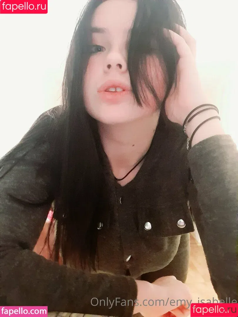emy_isabel / emy_isabelle Onlyfans Photo Gallery 
