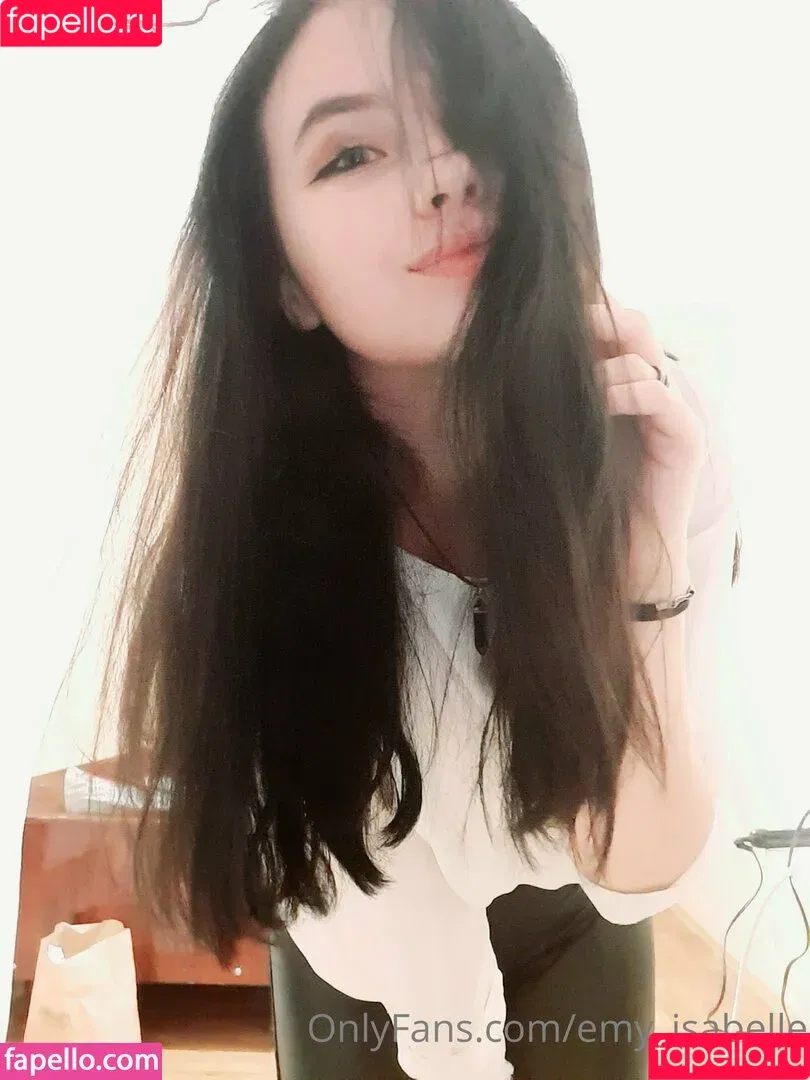 emy_isabel / emy_isabelle Onlyfans Photo Gallery 
