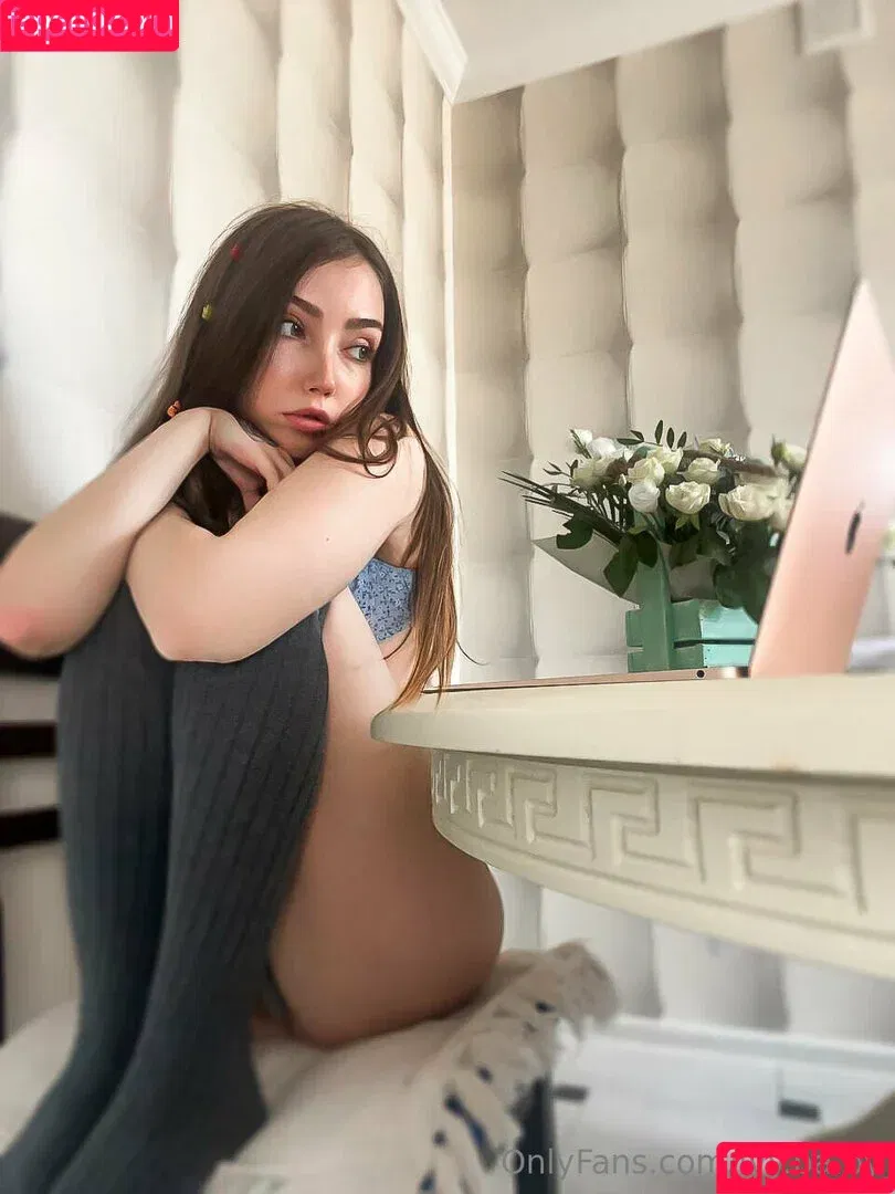 ivy / ivybabypaid Onlyfans Photo Gallery 