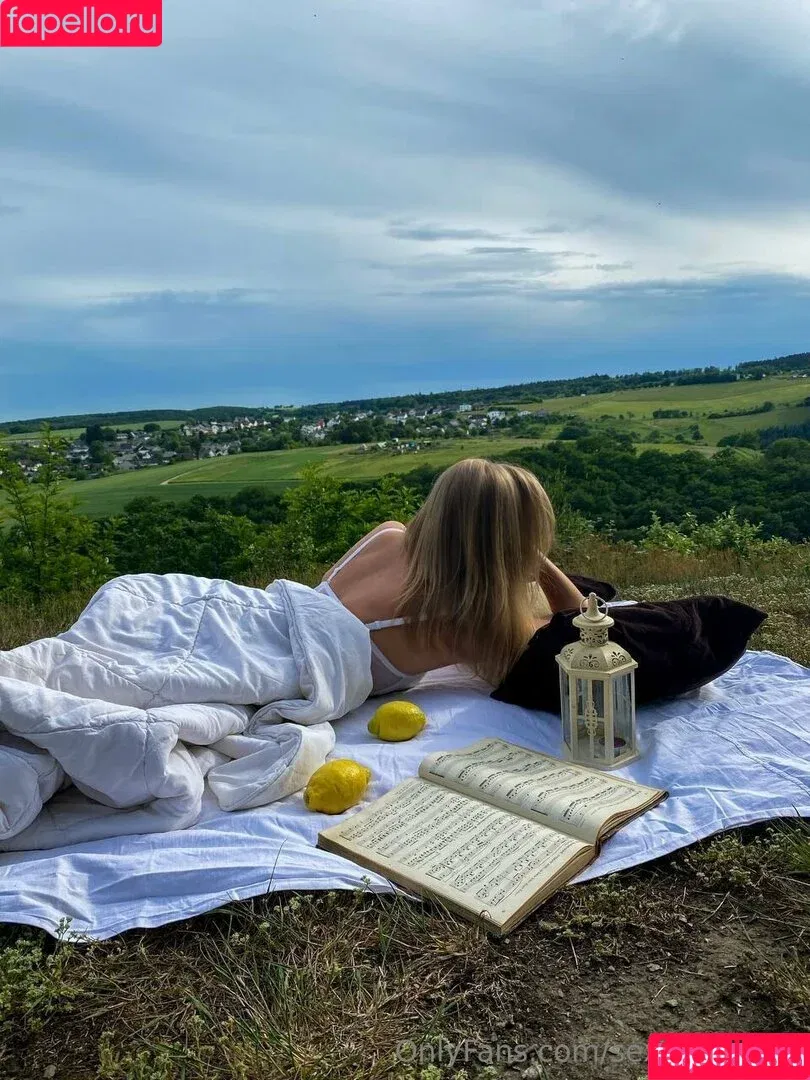 sexyvickulya / vickulya Onlyfans Photo Gallery 