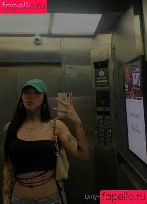 tsjuliaa / tsjuliaaa Onlyfans Photo Gallery 