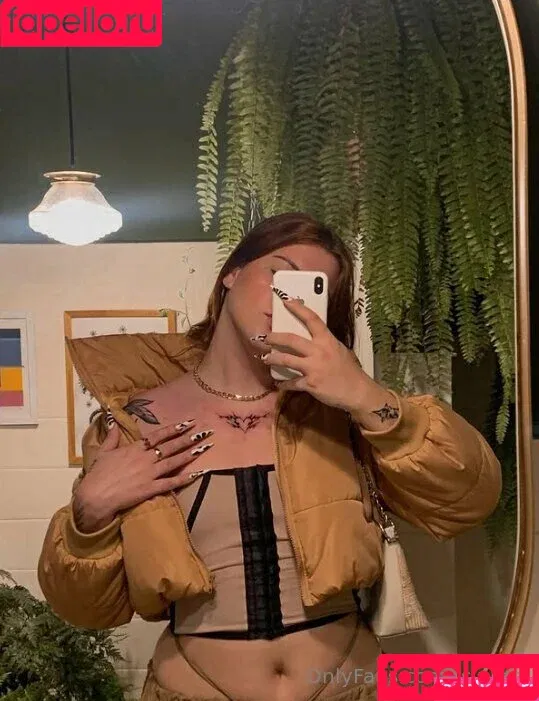 tsjuliaa / tsjuliaaa Onlyfans Photo Gallery 