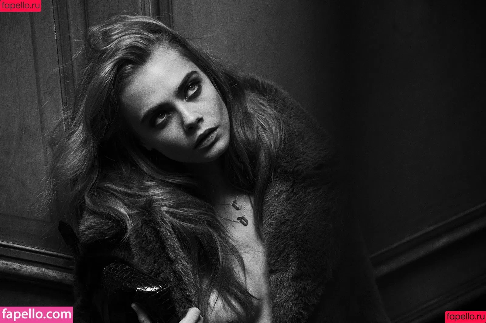Cara Delevingne / CaraDelevingneOfficialPage / caradelevingne Onlyfans Photo Gallery 