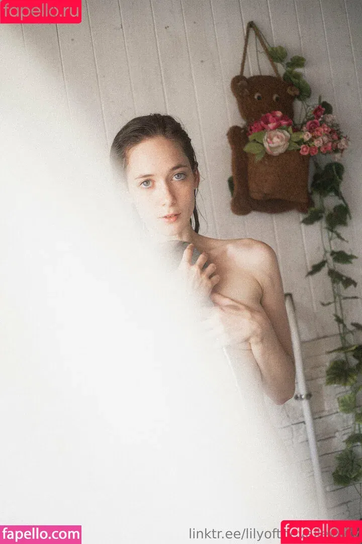 lilyofthevalleyyyy Onlyfans Photo Gallery 