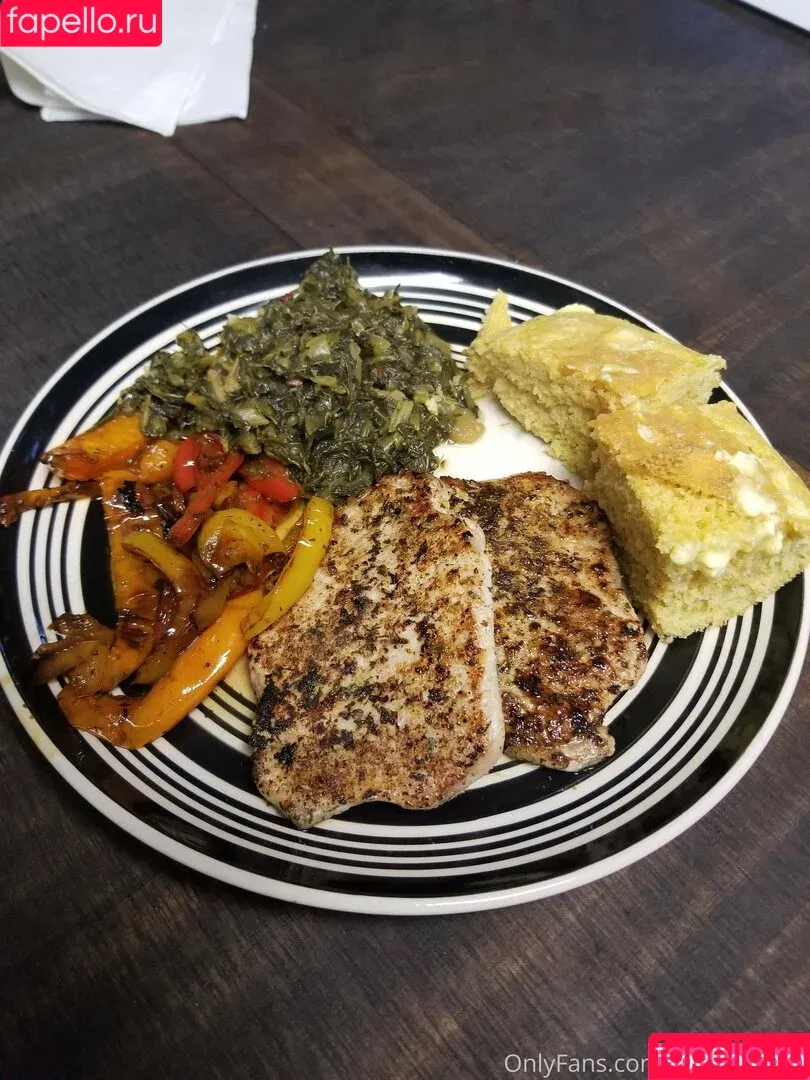 jez132219 / u157533597 Onlyfans Photo Gallery 