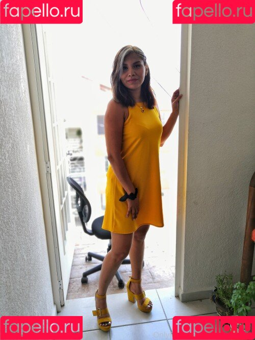 Estrellita mtz Nude Onlyfans Photo 44