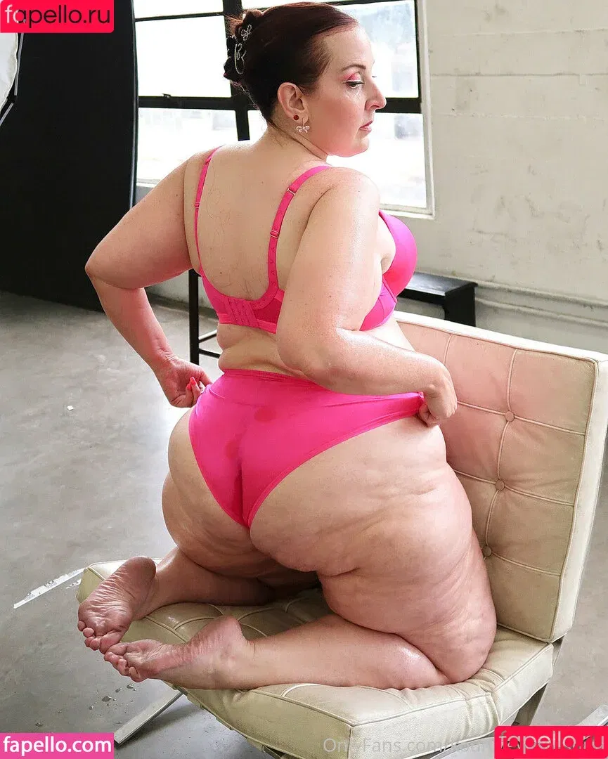 kourtneycakeshub / kourtneykardash Onlyfans Photo Gallery 