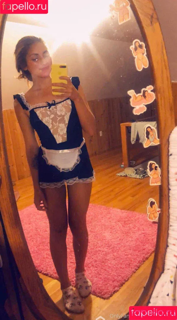 Bambi / bambiistired / bambilegit Onlyfans Photo Gallery 