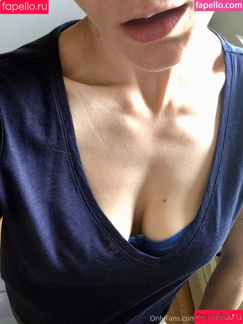 erinelizabeth / erinelizabethh Onlyfans Photo Gallery 