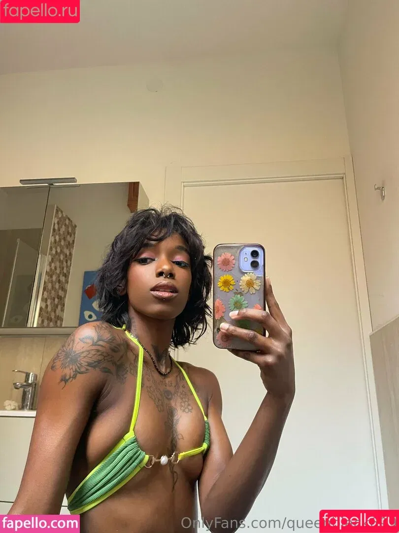 queenblack339 / queenblack699 Onlyfans Photo Gallery 