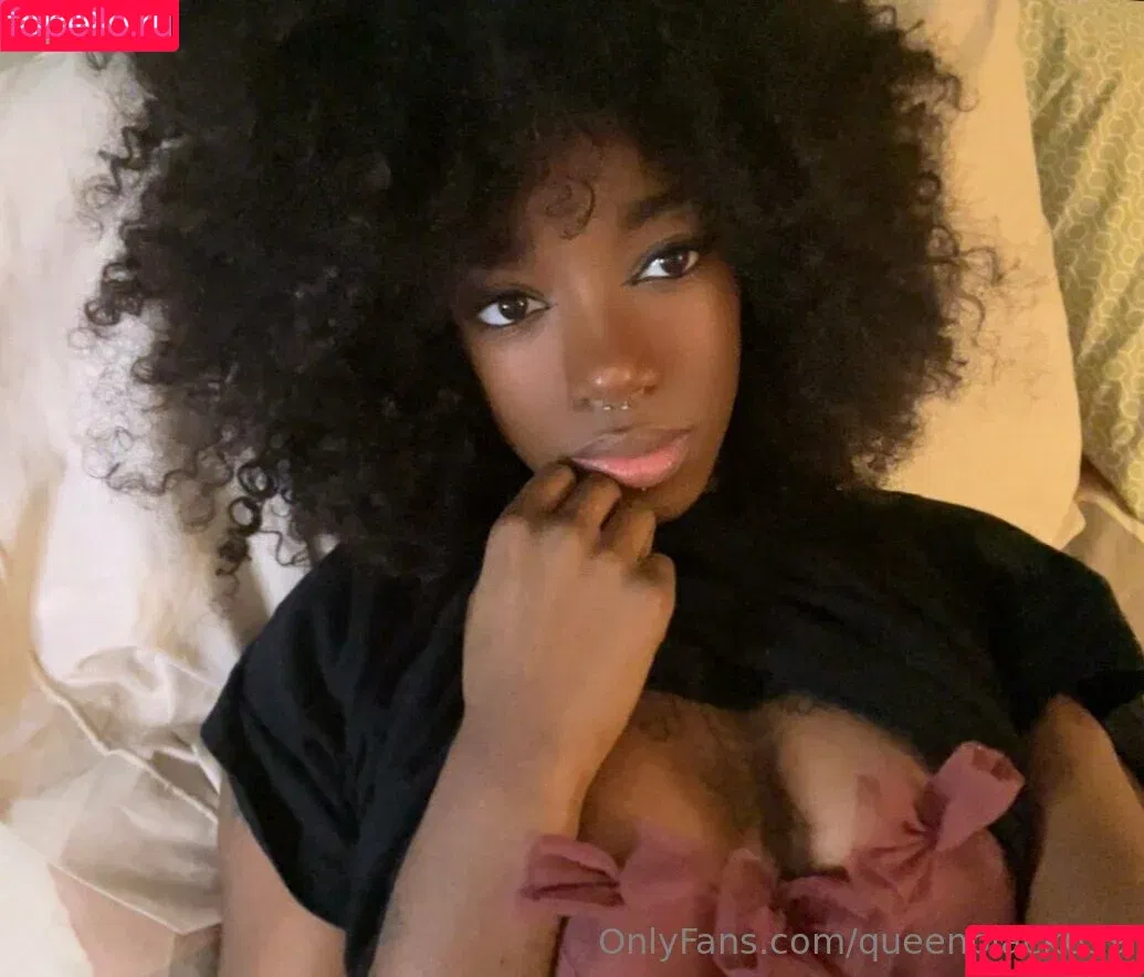 queenblack339 / queenblack699 Onlyfans Photo Gallery 