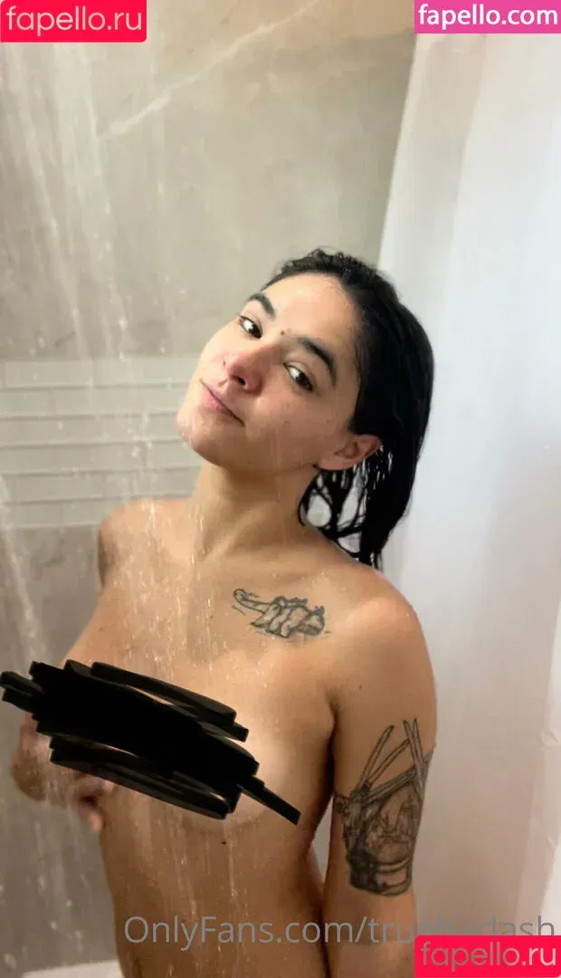 truebadash Onlyfans Photo Gallery 