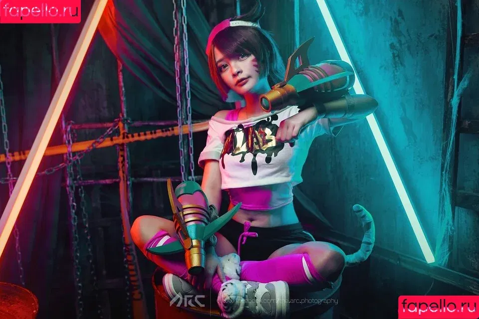 Le Josette / lejosette_ / lolita_josette Onlyfans Photo Gallery 