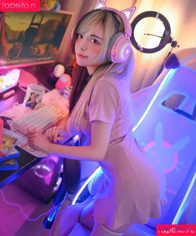 Le Josette / lejosette_ / lolita_josette Onlyfans Photo Gallery 