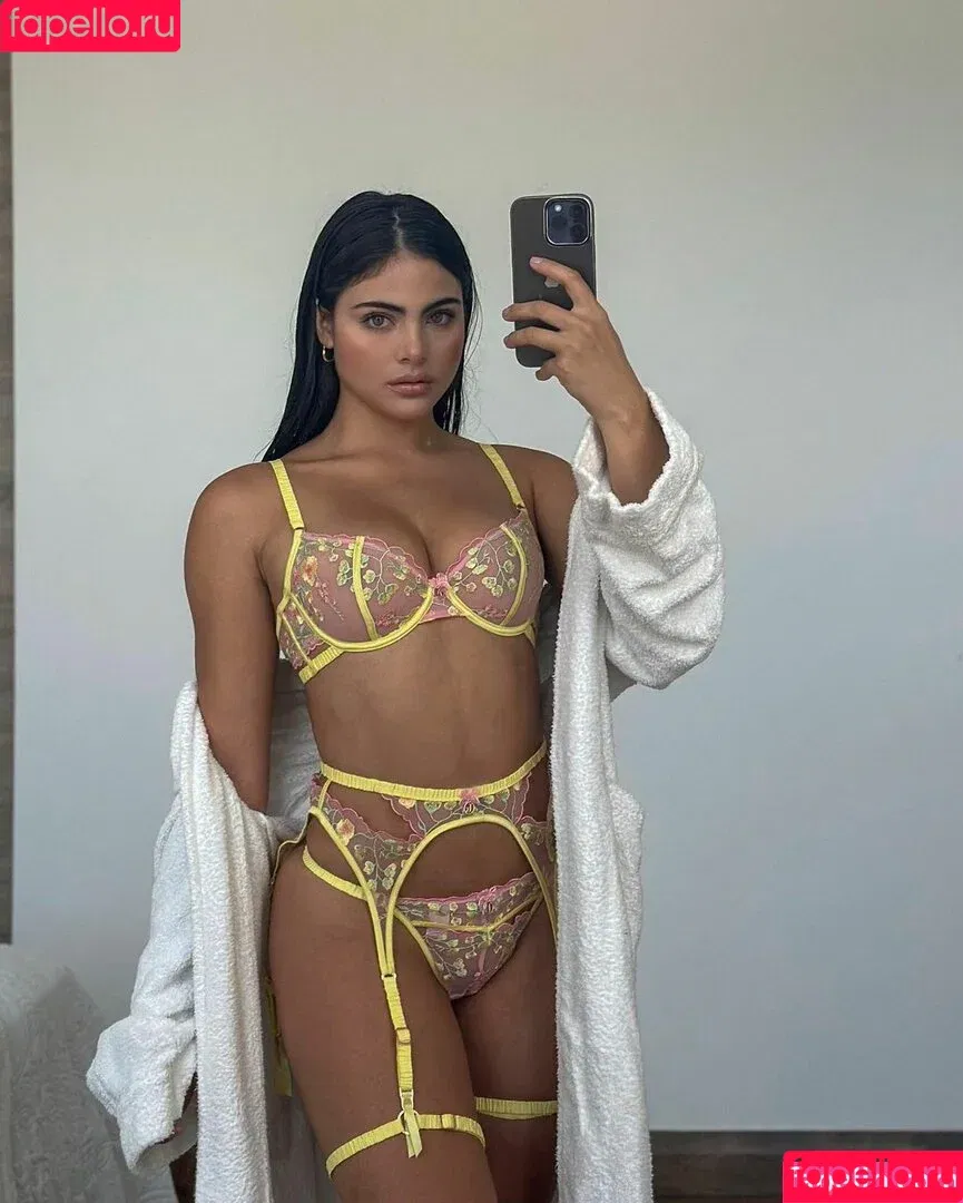 Sara Orrego / saraorrego Onlyfans Photo Gallery 