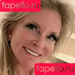 freeheather / moreheatherfree Onlyfans Photo Gallery 