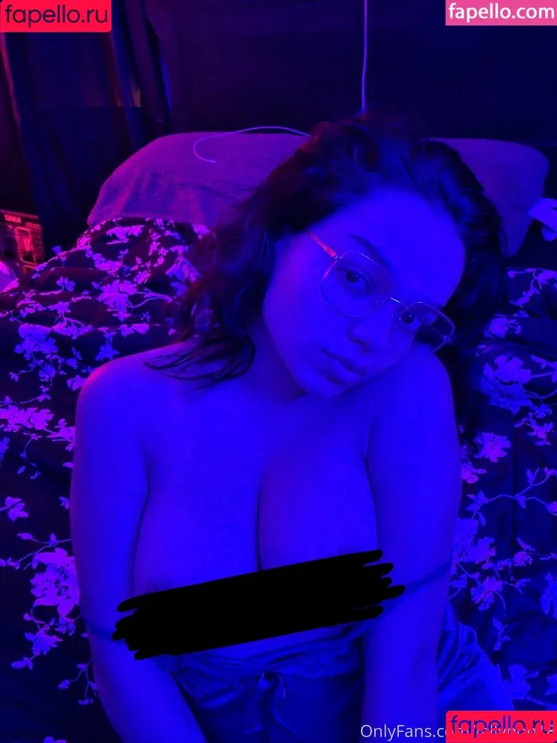 lallypop / lallypop18 Onlyfans Photo Gallery 