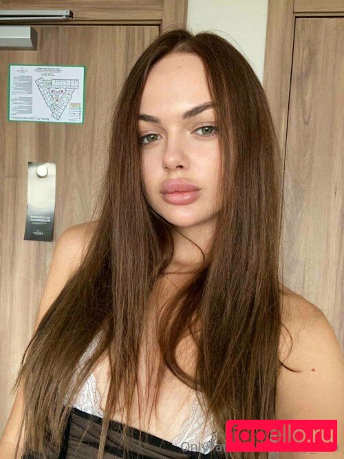Baby IREN Nude Onlyfans Photo 14