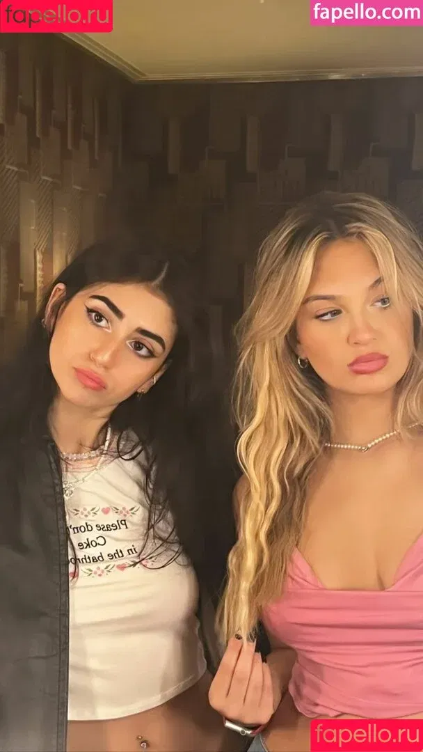 Claudia Conway / claudiaconway / claudiamconway Onlyfans Photo Gallery 