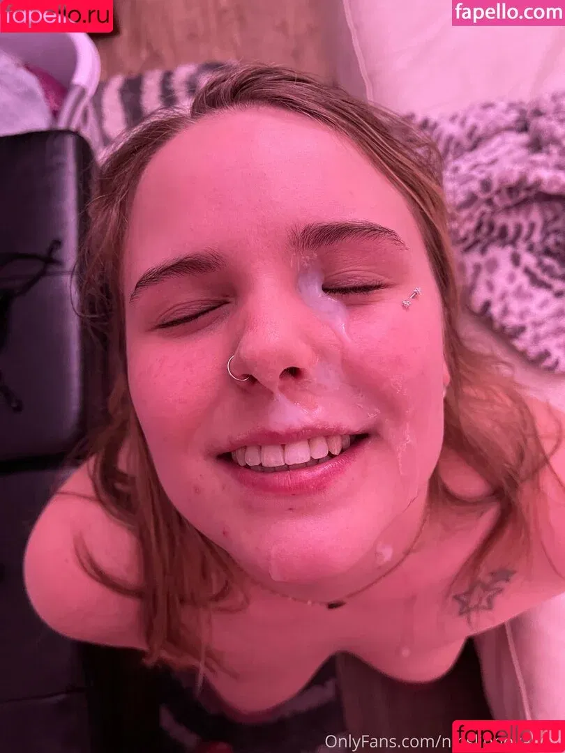 nipslipnovalynn / novalynnpress Onlyfans Photo Gallery 