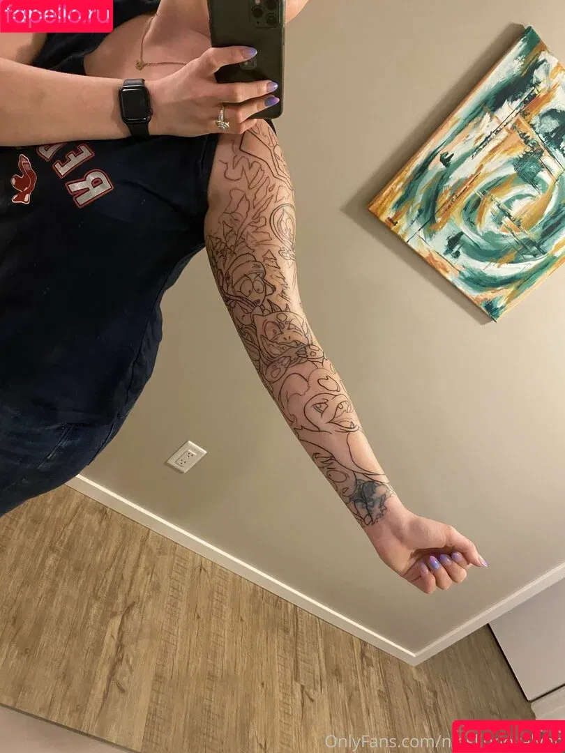 nipslipnovalynn / novalynnpress Onlyfans Photo Gallery 