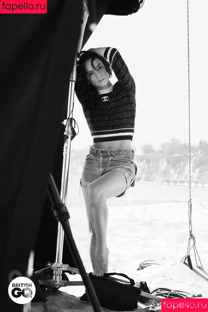 Daisy Ridley / daisyridley Onlyfans Photo Gallery 