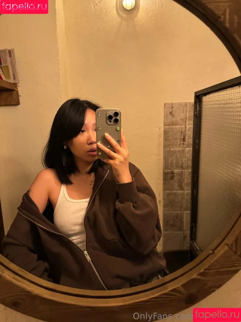 kaya.lee / kaya_leee Onlyfans Photo Gallery 