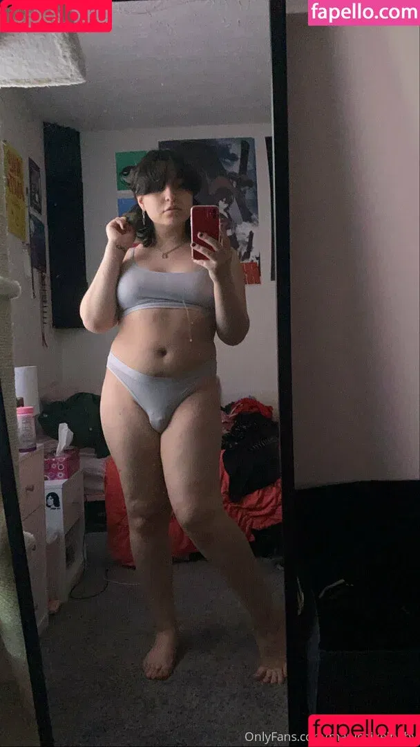 roxanne.rom.official / roxannerom Onlyfans Photo Gallery 