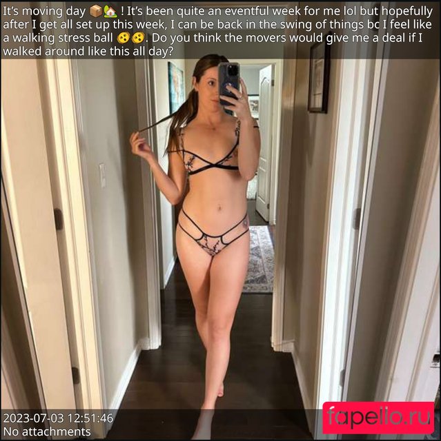 Nadia Foxx Nude Onlyfans Photo 34