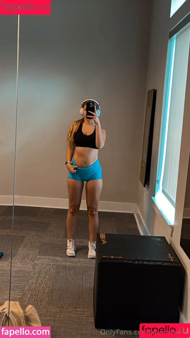 xo.annalisa / xoannalisa Onlyfans Photo Gallery 