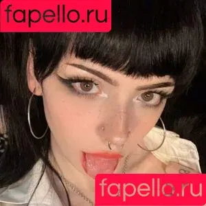 Emma Langevin / emmalangevin / emmalangevinxo Onlyfans Photo Gallery 