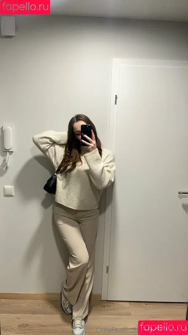 mileyrose.priv / mileyrosevip Onlyfans Photo Gallery 