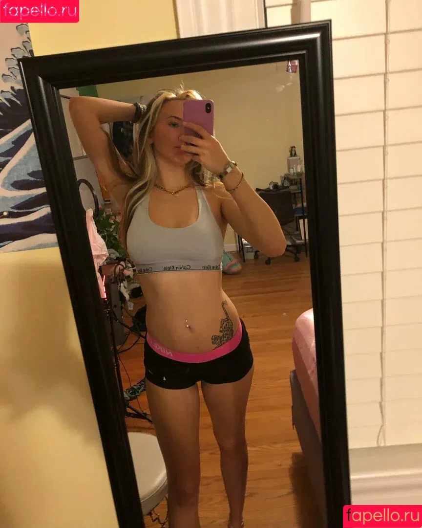 Trippi Miki / Trippimiki / babykannabis / https: Onlyfans Photo Gallery 